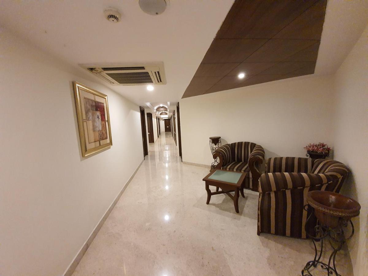 העיר בנגלור Shravanthi Sarovar Portico מראה חיצוני תמונה